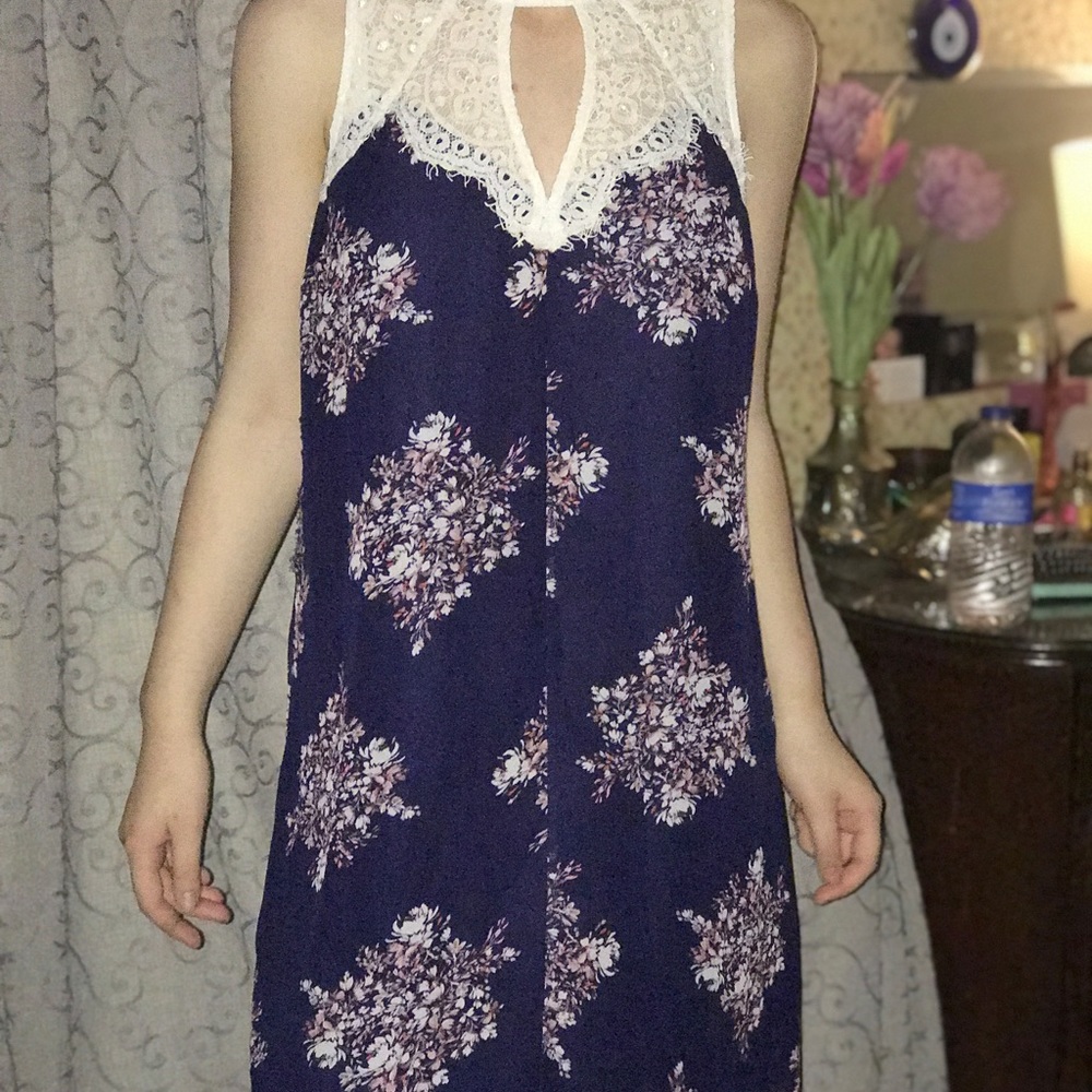 Gorgeous lacy dress